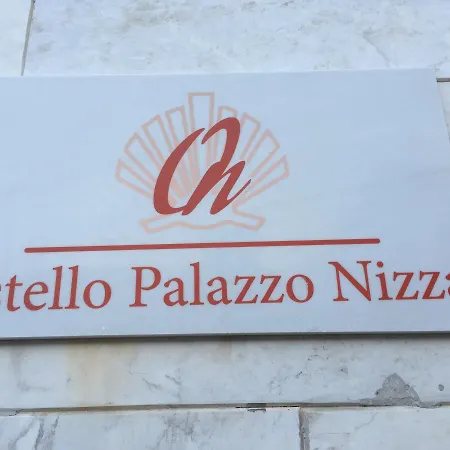Palazzo Nizza Hostel