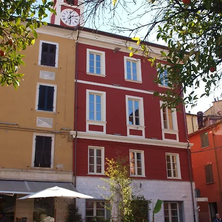 Palazzo Nizza Vandrarhem