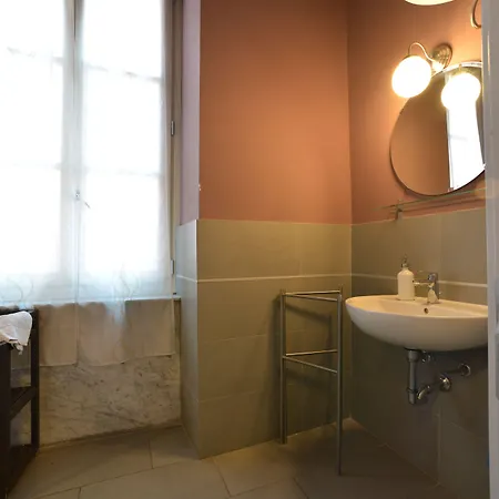 Vandrarhem Palazzo Nizza Massa (Tuscany)